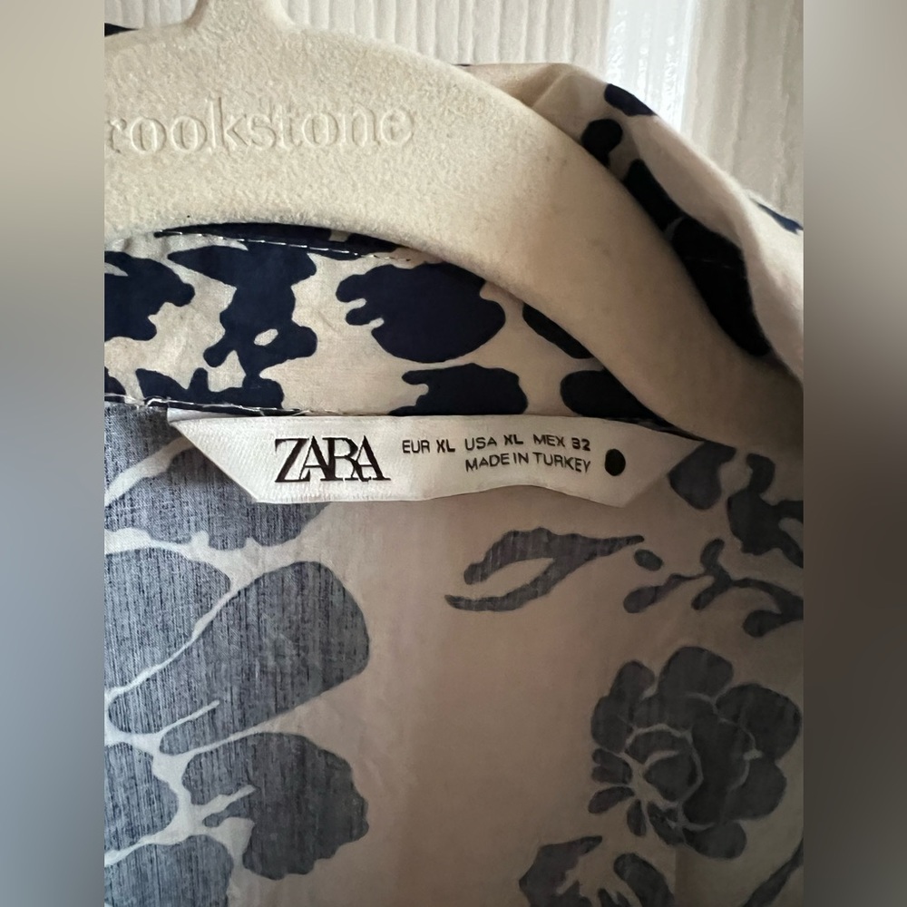 Zara Navy & Cream Floral Dress - Picture 3 of 3